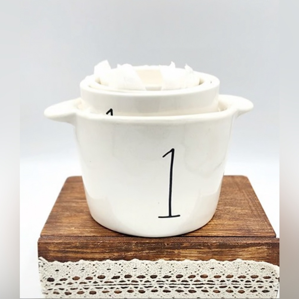 NEW Rae Dunn x Peanuts Baseball Measuring Cup Set - Picture 5 of 5